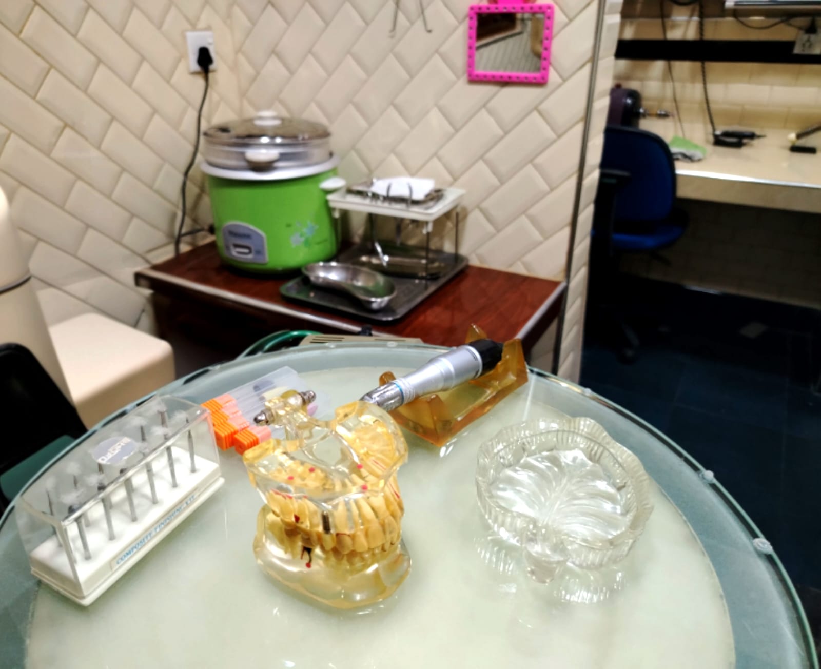 Dilicia Dental Laboratory